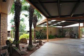 Motel Albert Park Motor Inn-King Beds-Pool-Shaded Parking Longreach